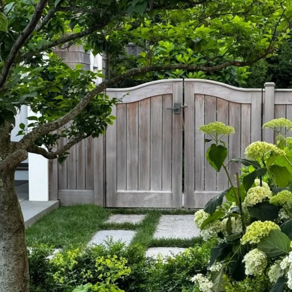 Cổng tự động thông minh tích hợp camera an ninh