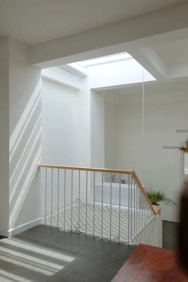 Giếng trời giữa nhà lấy sáng