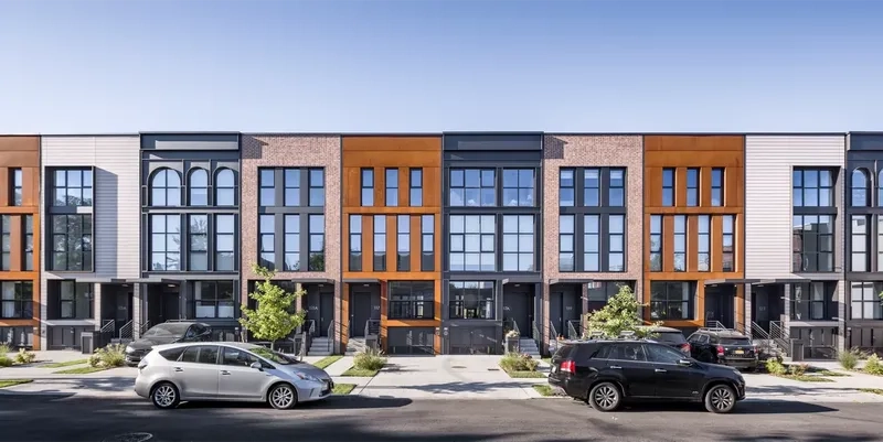 Nhà phố 3 tầng hiện đại sang trọng