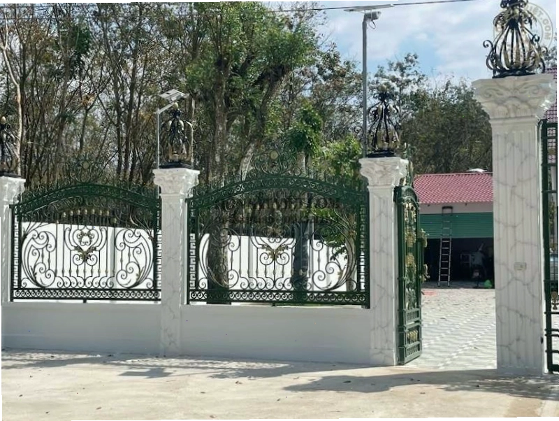 Mẫu hàng rào nhà vườn đẹp