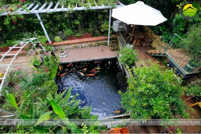 Mẫu tiểu cảnh sân vườn nhỏ nhà cấp 4 kết hợp hồ cá koi