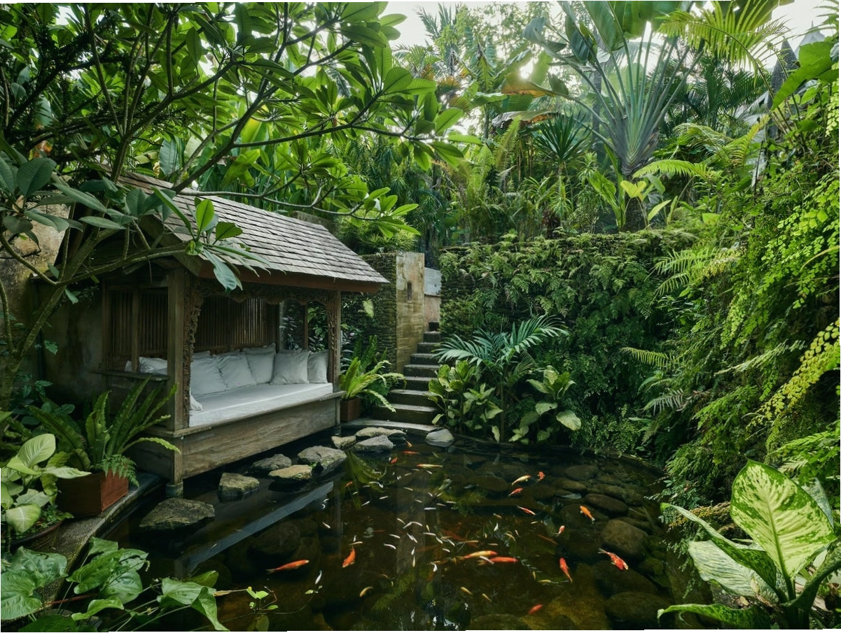 Thiết kế sân vườn biệt thự có hồ cá Koi mang lại sự yên bình
